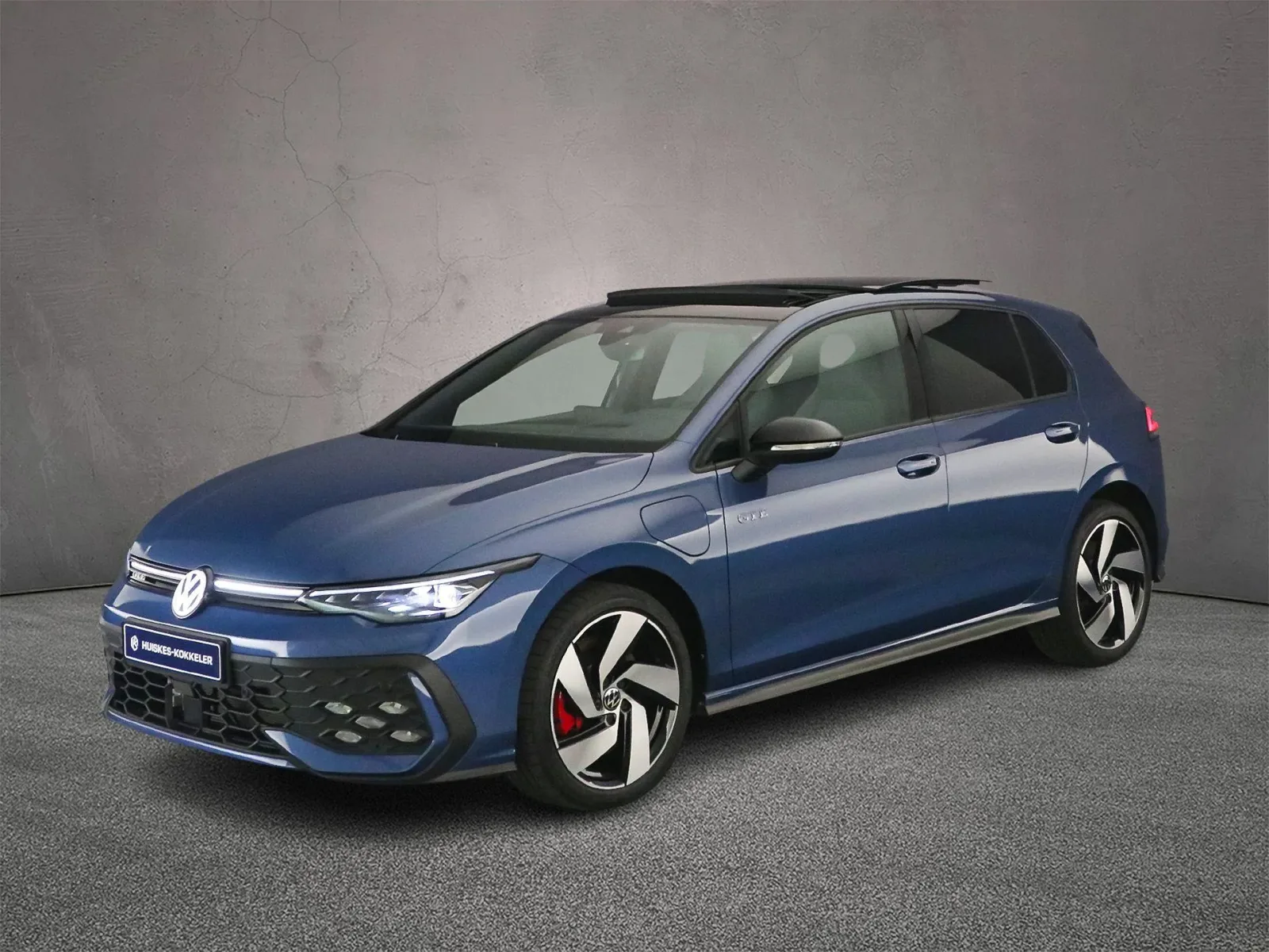 Volkswagen Golf (2025) — foto 1