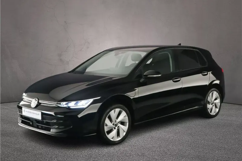 Volkswagen Golf (2025)