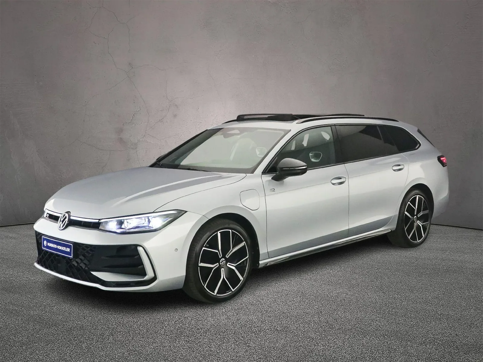 Volkswagen Passat (2025) — foto 1