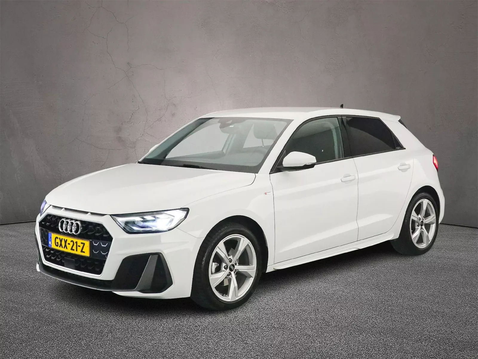Audi A1 (2023) — foto 1