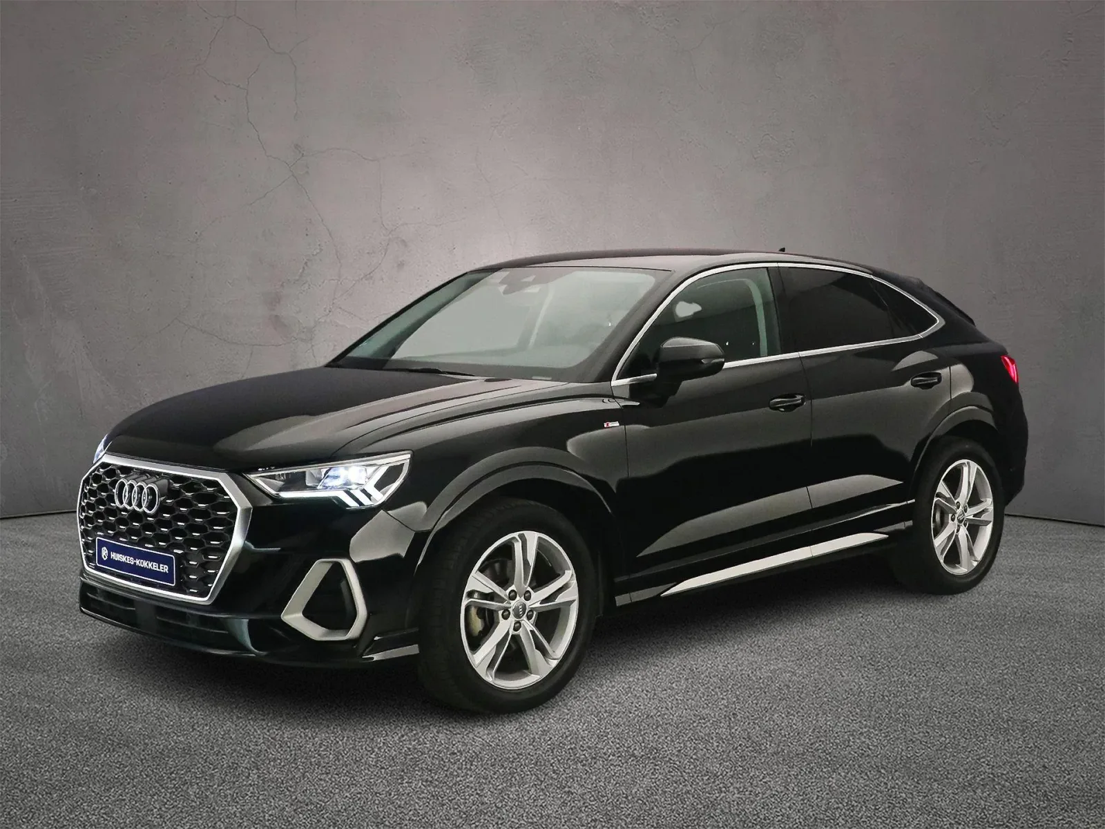 Audi Q3 (2020) — foto 1
