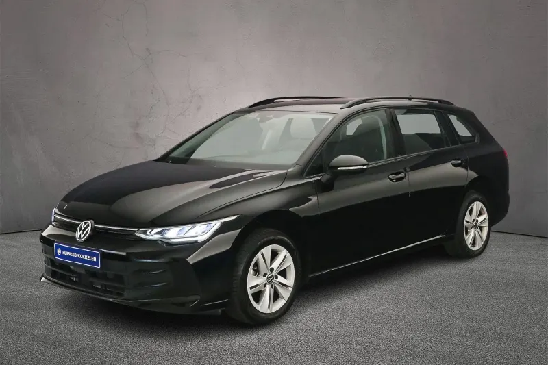 Volkswagen Golf (2024)