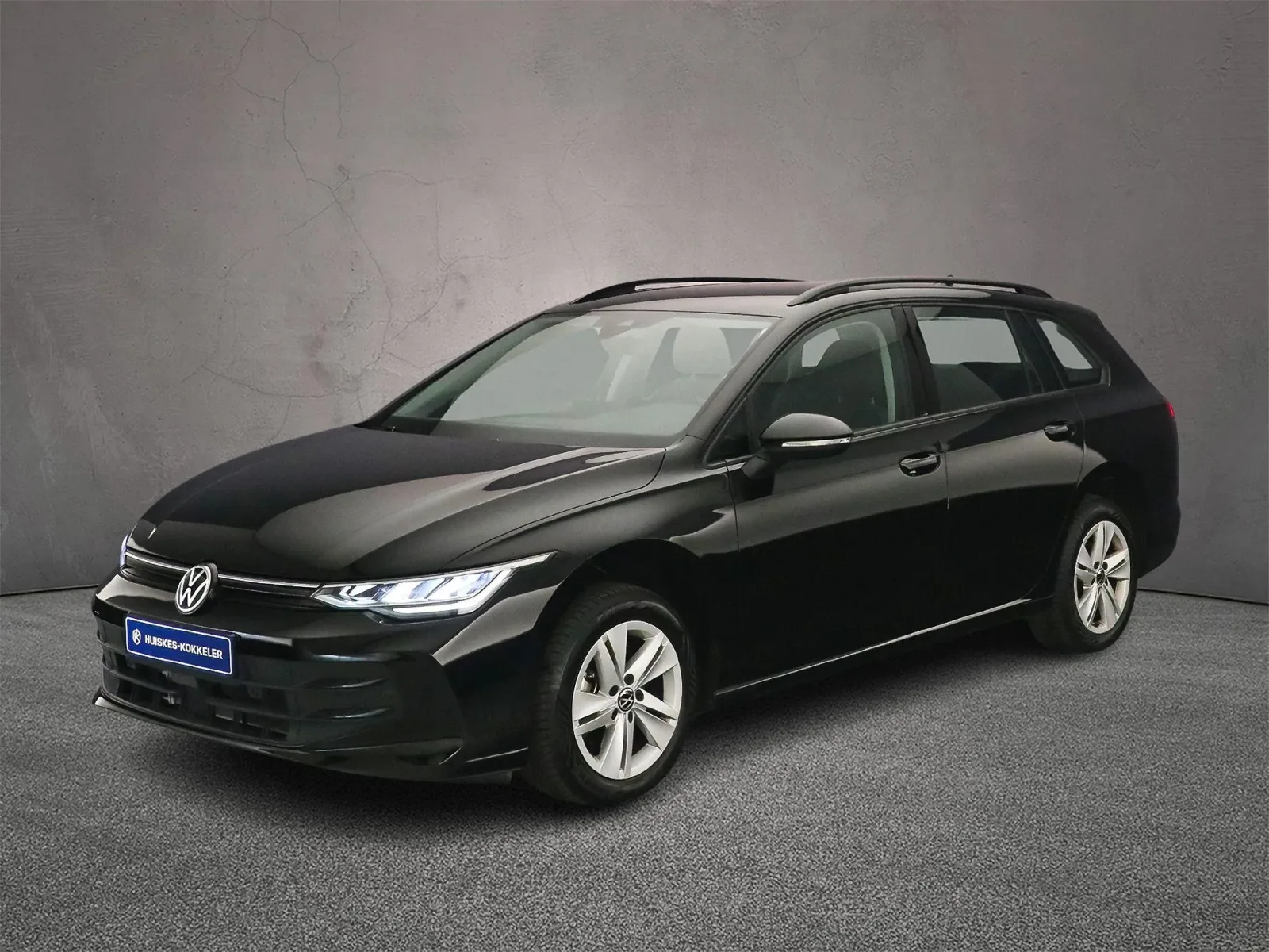 Volkswagen Golf (2024) — foto 1