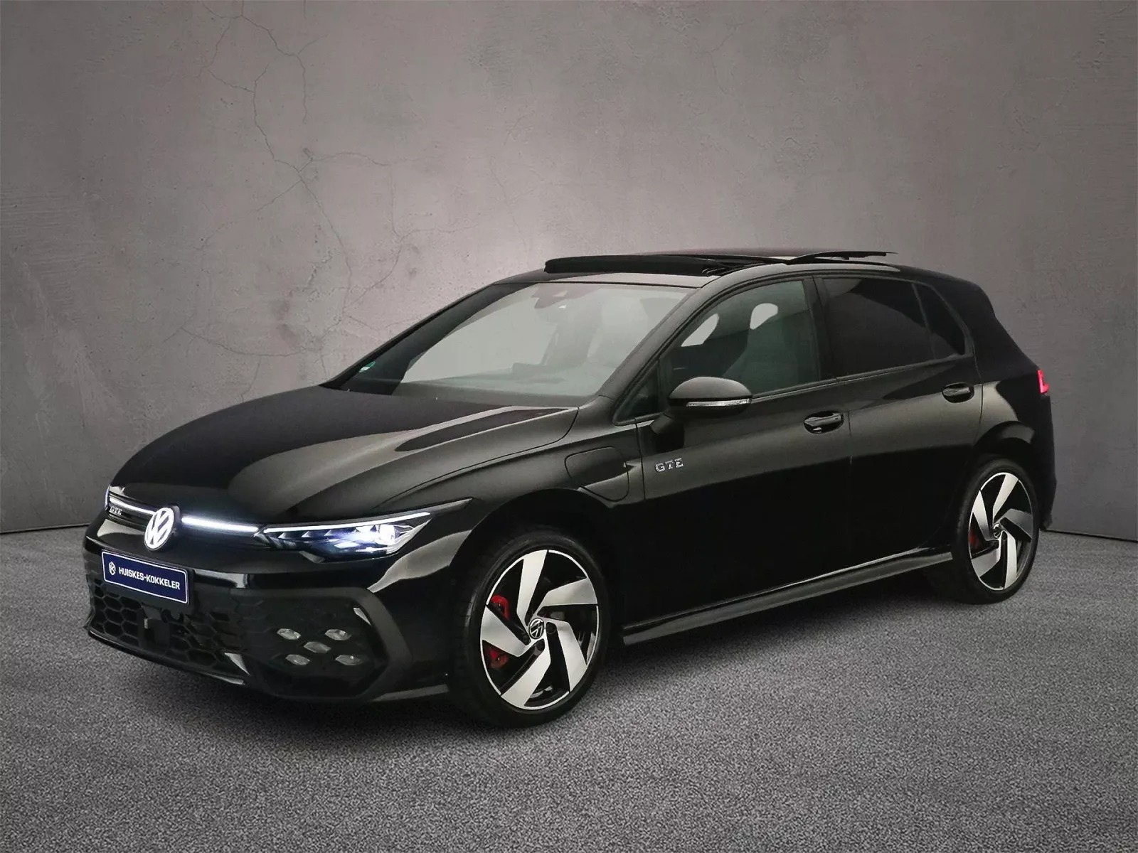 Volkswagen Golf (2025) — foto 1