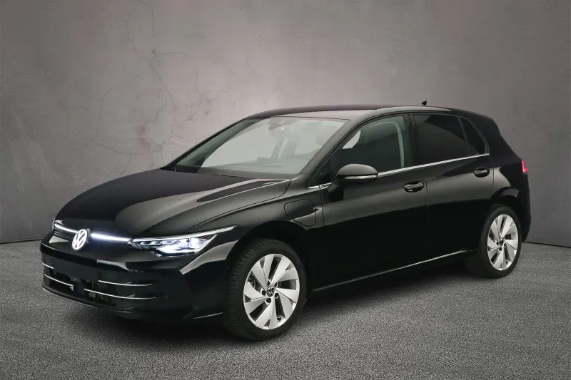 Volkswagen Golf (2025)