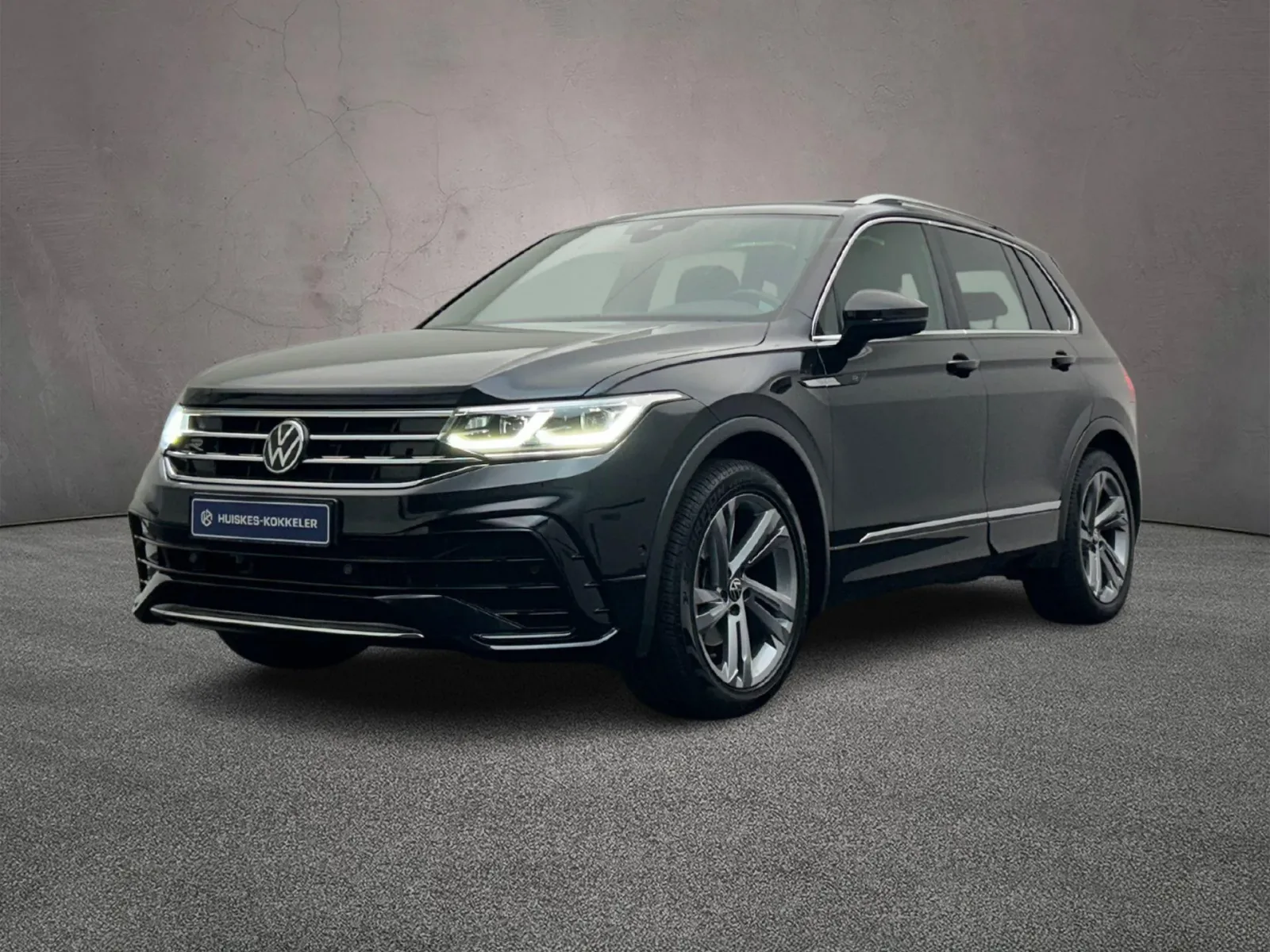 Volkswagen Tiguan (2021) — foto 1