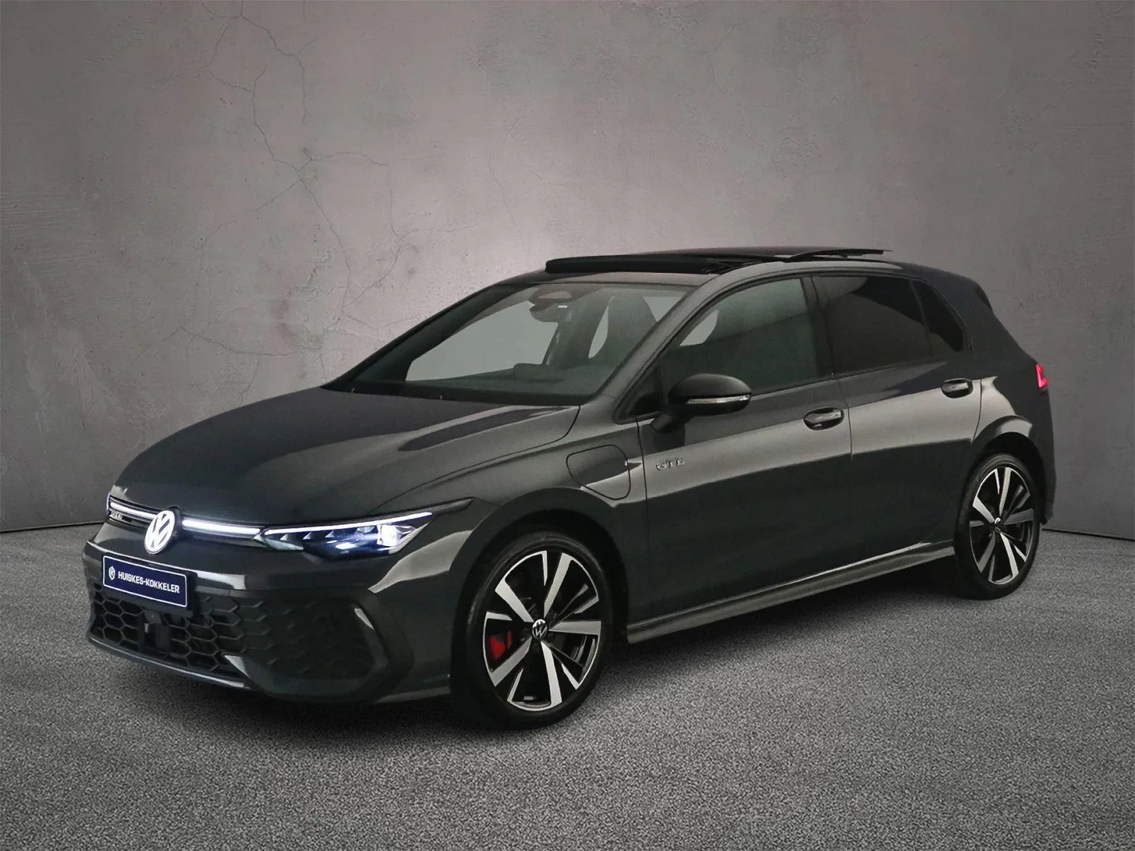 Volkswagen Golf (2025) — foto 1