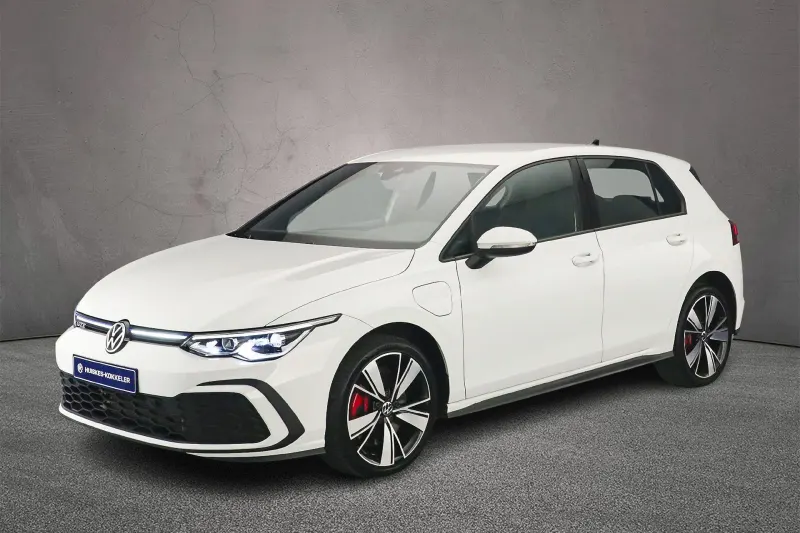 Volkswagen Golf (2022)