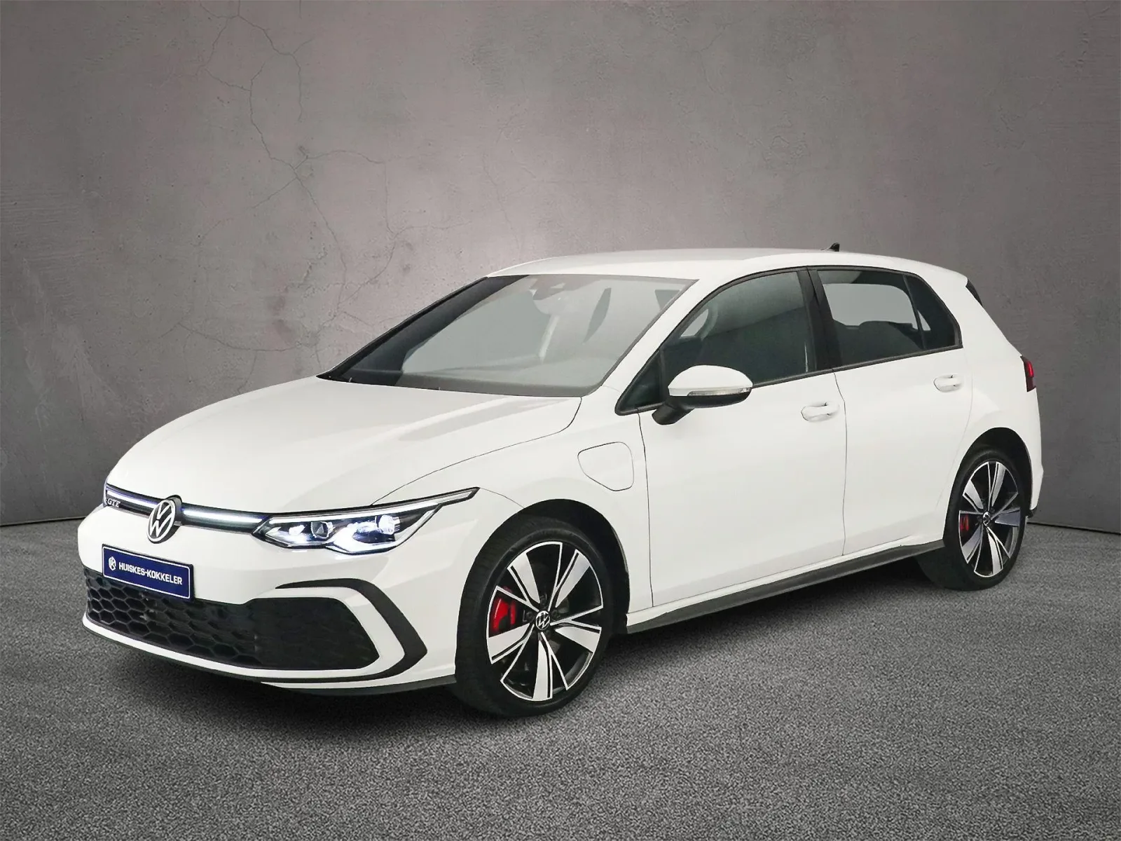 Volkswagen Golf (2022) — foto 1