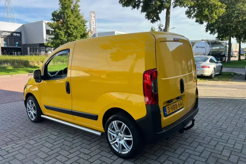 Peugeot Bipper (2009)