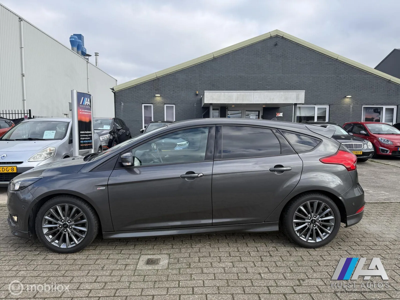 Ford Focus (2018) — foto 1