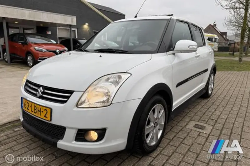 Suzuki Swift (2010)