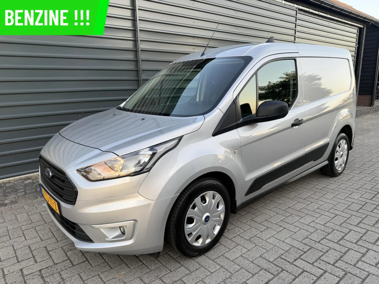 Ford Transit Connect (2023) — foto 1