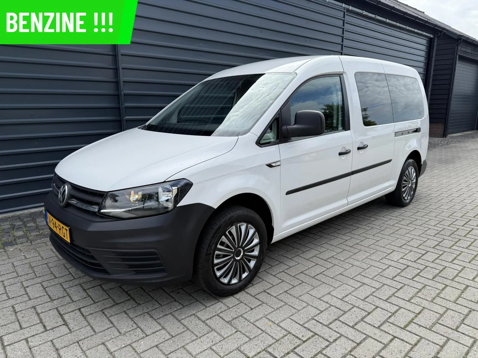 Volkswagen Caddy (2016) — foto 1
