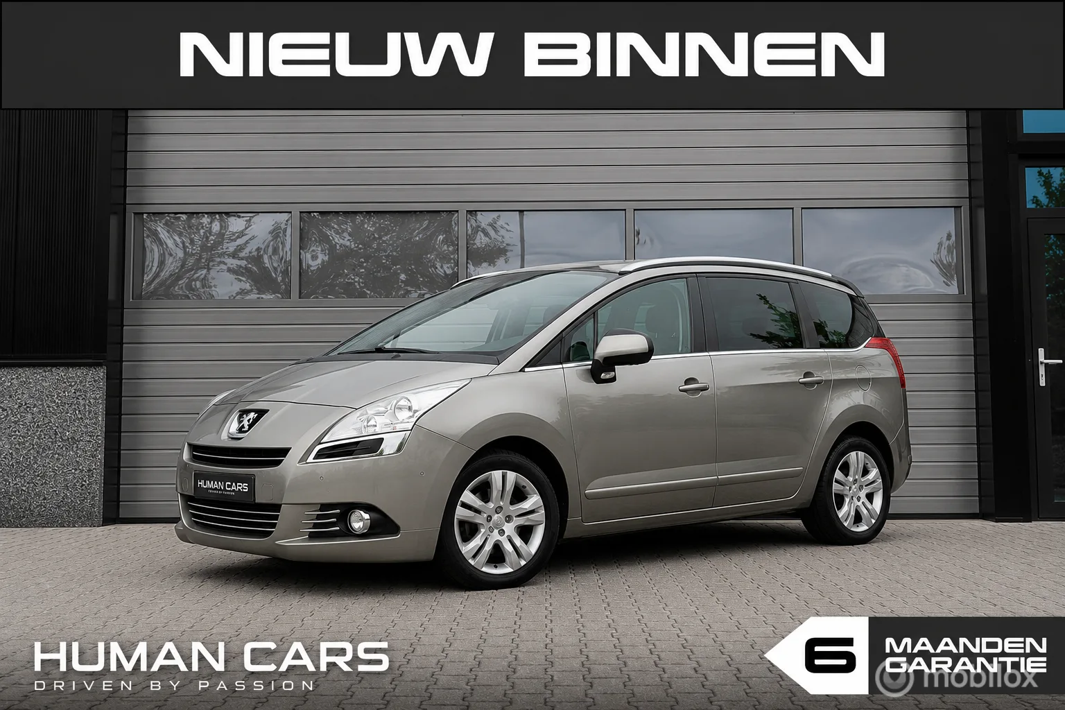 Peugeot 5008 (2012) — foto 1