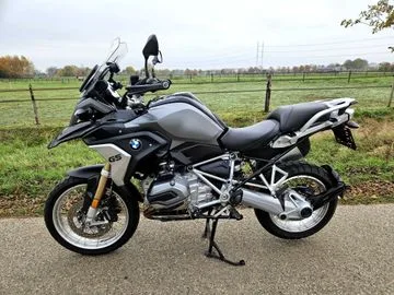 BMW R (2017) — foto 1
