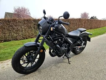 Honda CMX 500 Rebel (2021) — foto 1