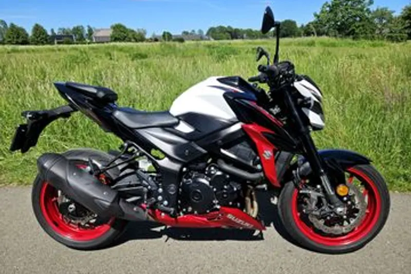 Suzuki GSX-S750 (2020)
