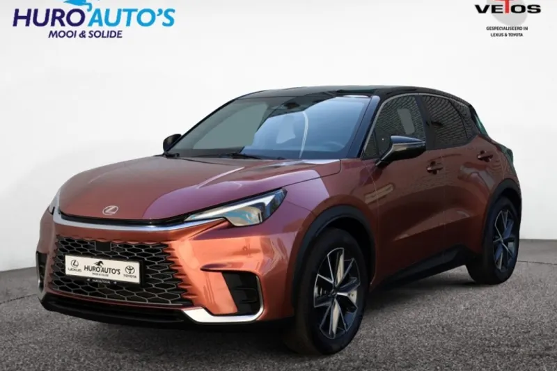 Lexus LBX (2025)