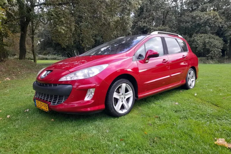 Peugeot 308 (2008)
