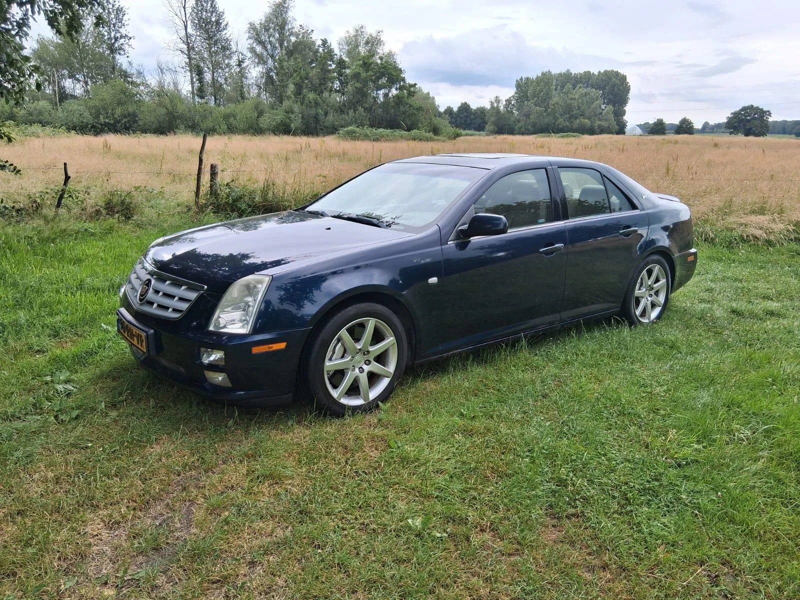 Cadillac STS (2005) — foto 1