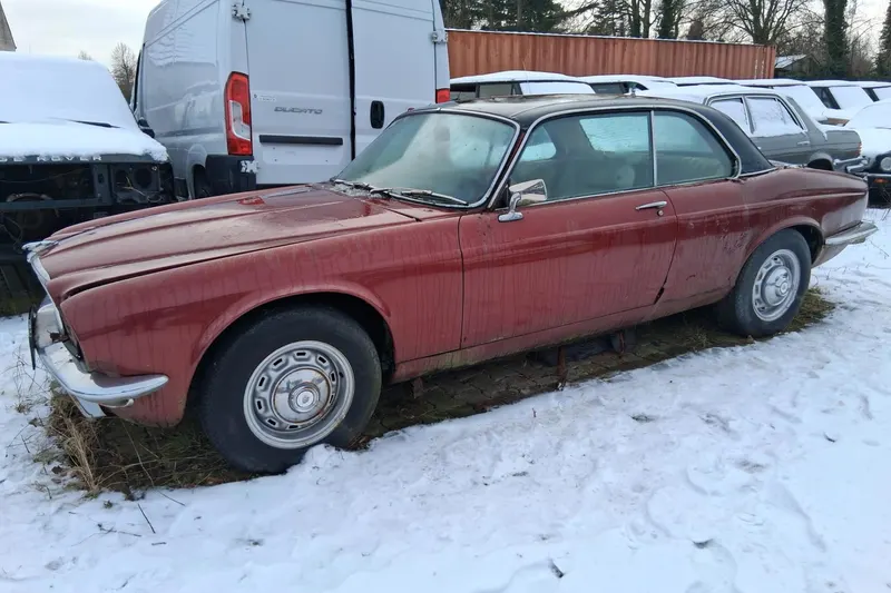 Jaguar XJ (1981)