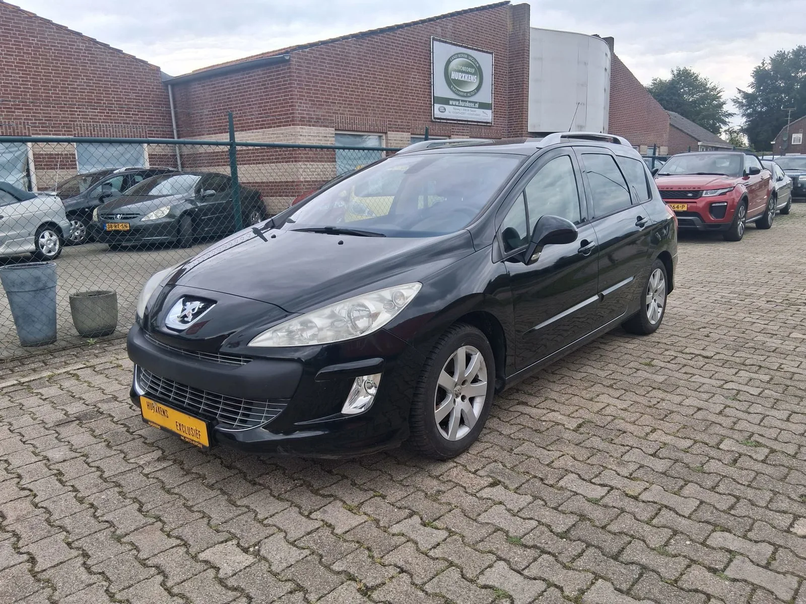 Peugeot 308 (2011) — foto 1