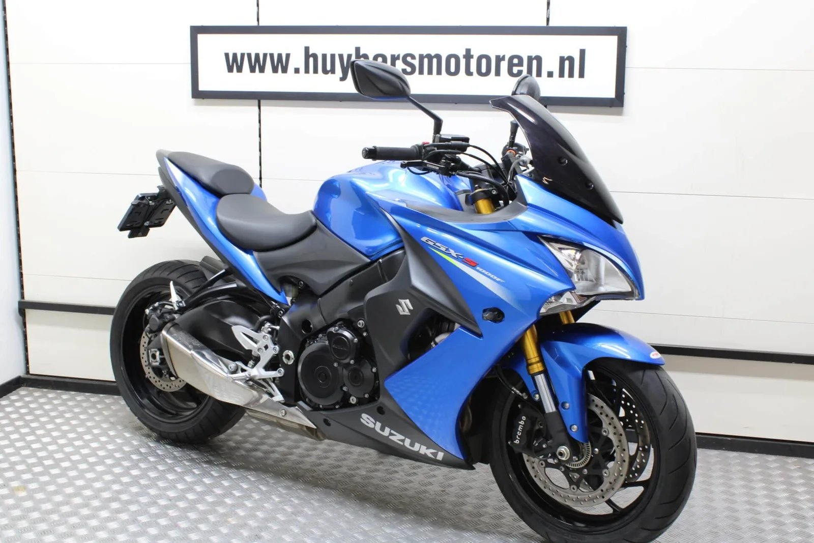 Suzuki GSX S 1000F (2016) — foto 1