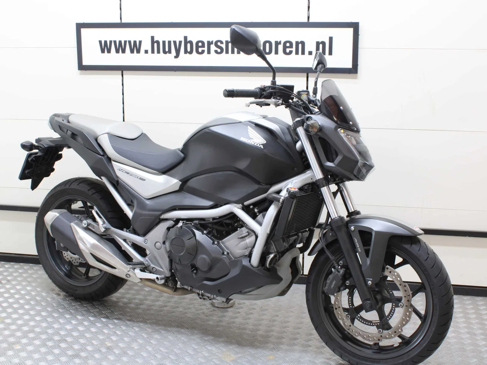Honda NC 750 S (2016) — foto 1