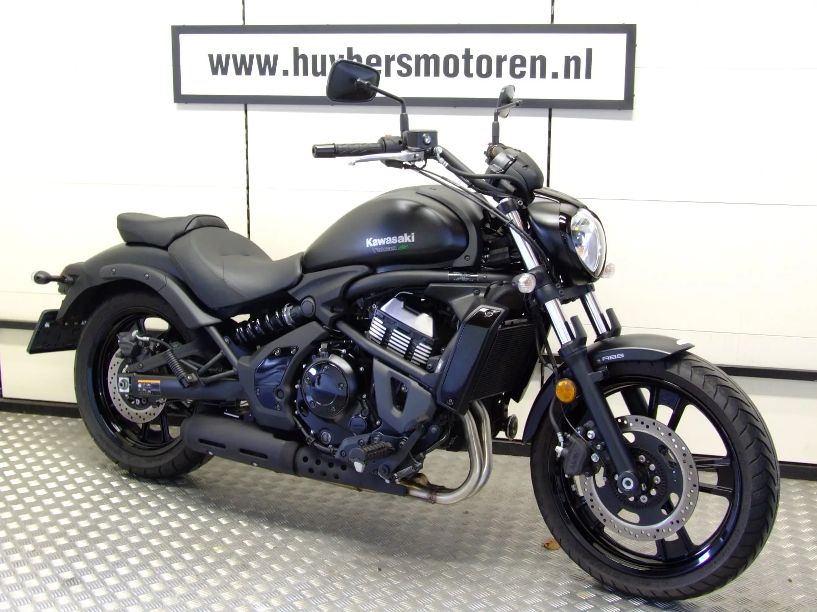 Kawasaki EN 650 Vulcan S (2023) — foto 1