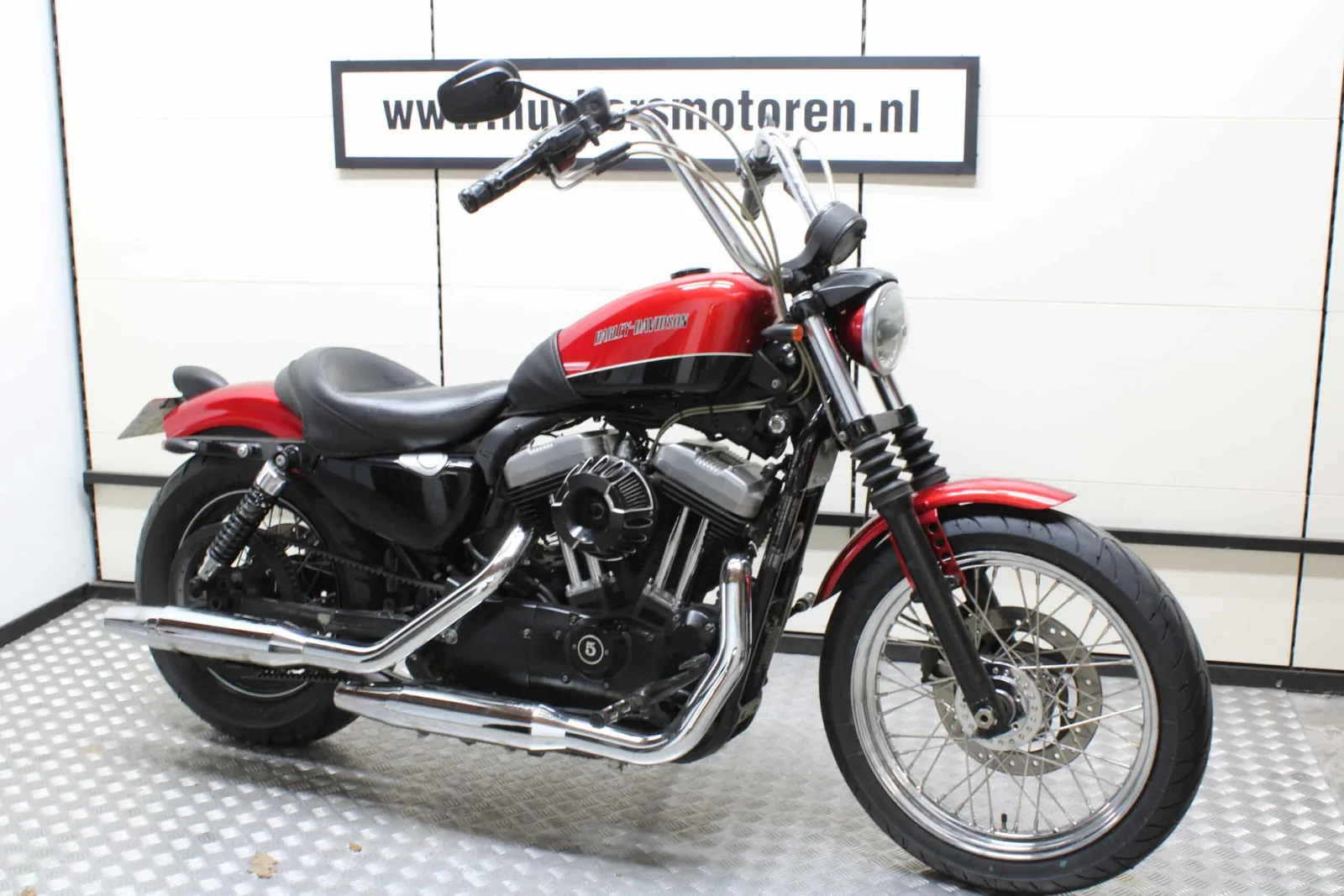 Harley-Davidson Sportster (2011) — foto 1