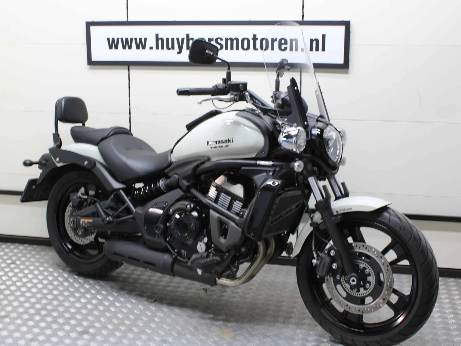 Kawasaki EN 650 S Vulcan (2016) — foto 1