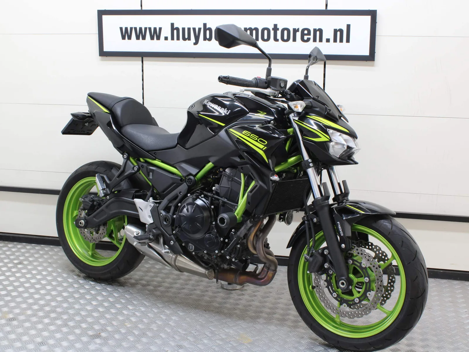 Kawasaki Z650 (2021) — foto 1