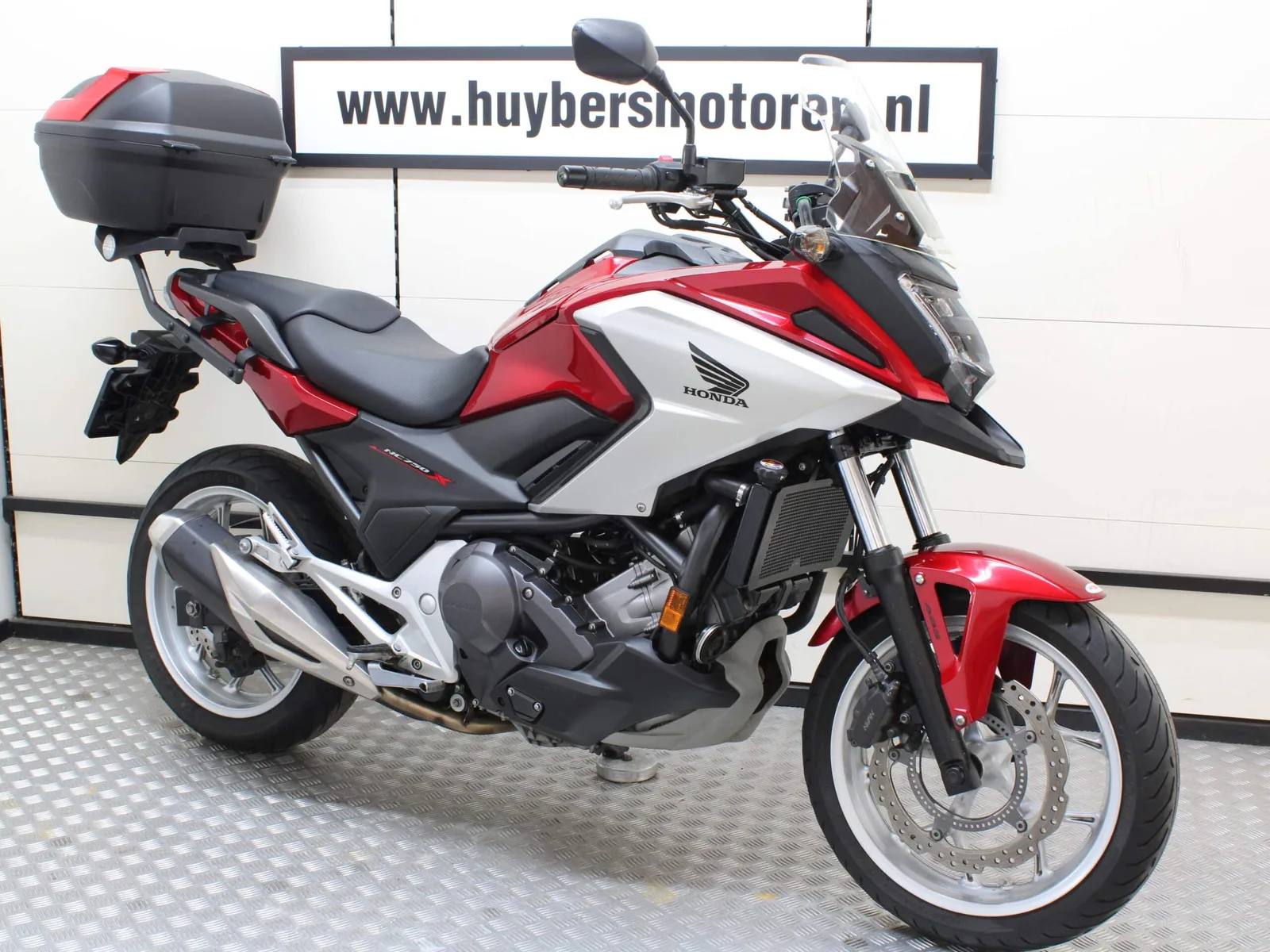Honda NC750X (2017) — foto 1