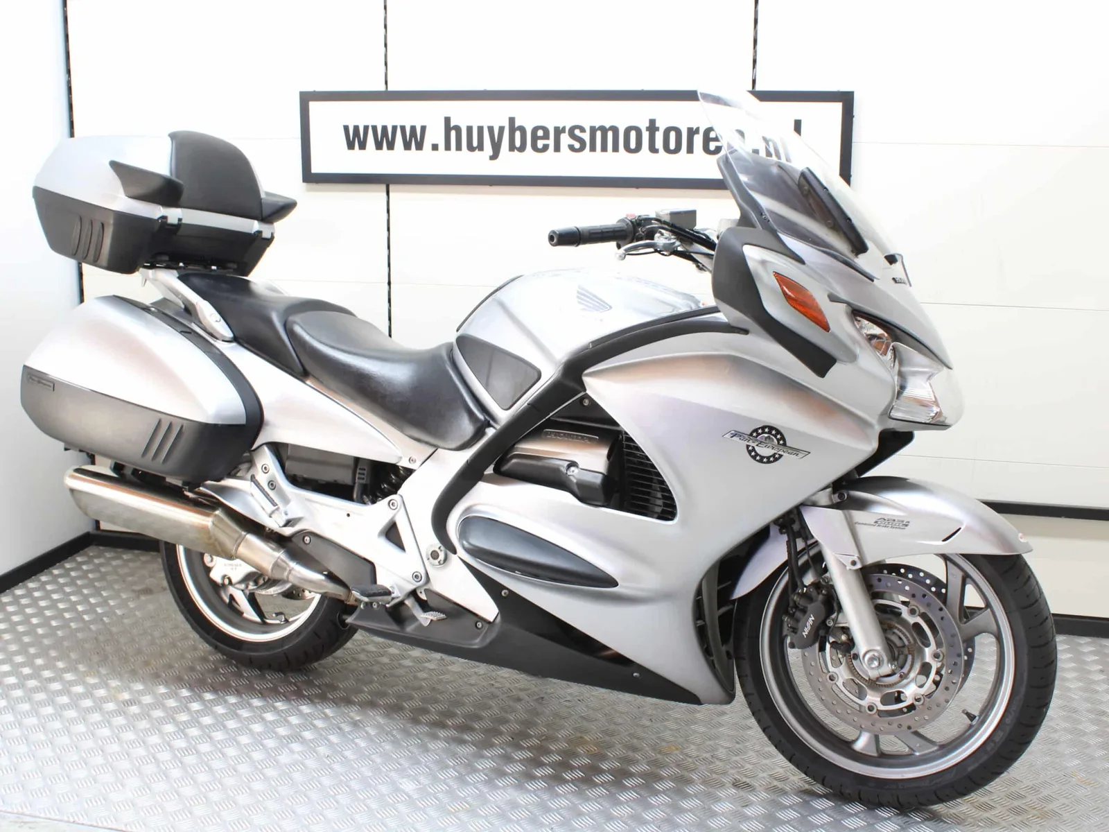Honda ST 1300 PAN European (2004) — foto 1
