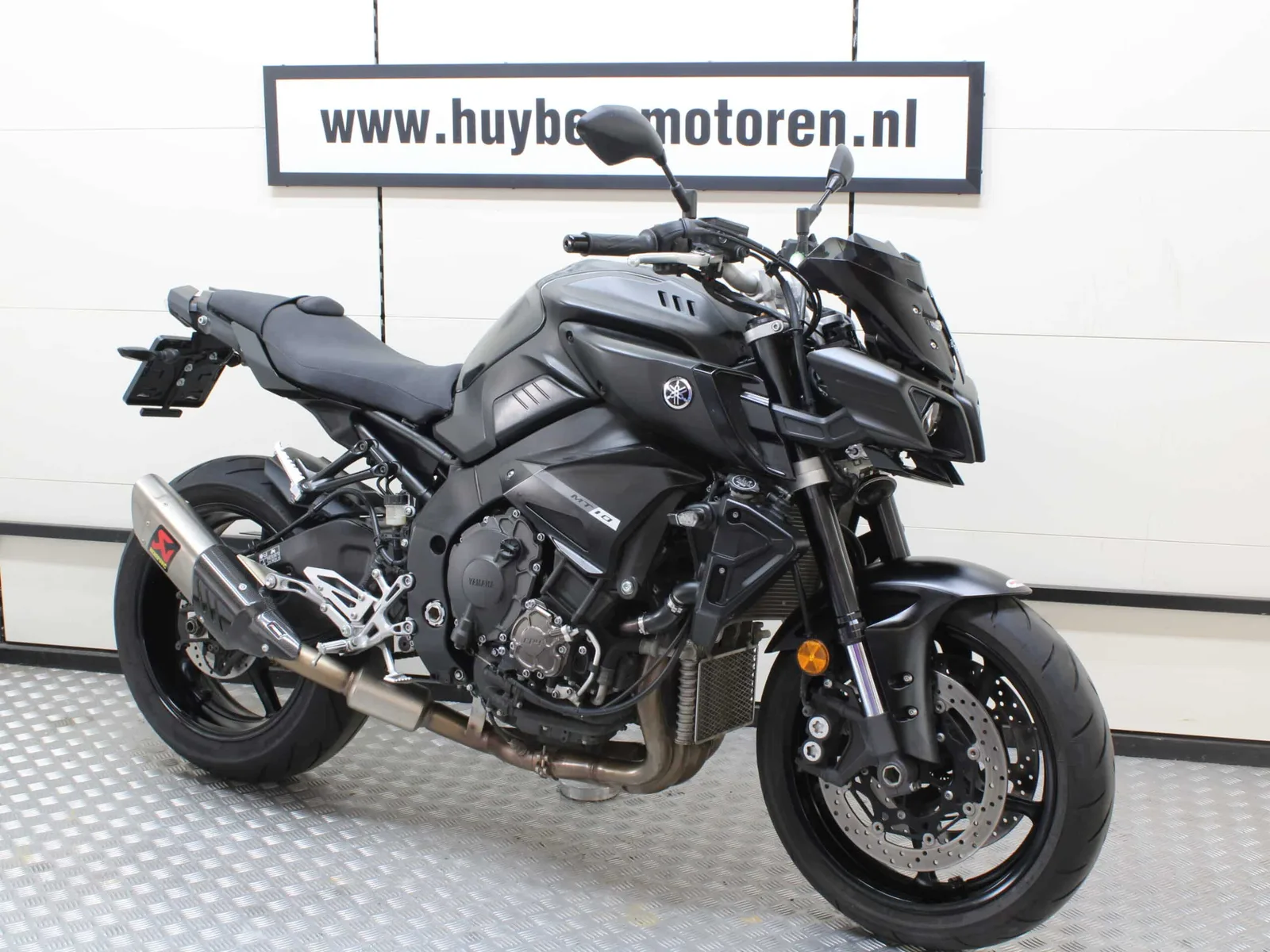 Yamaha MT-10 (2018) — foto 1