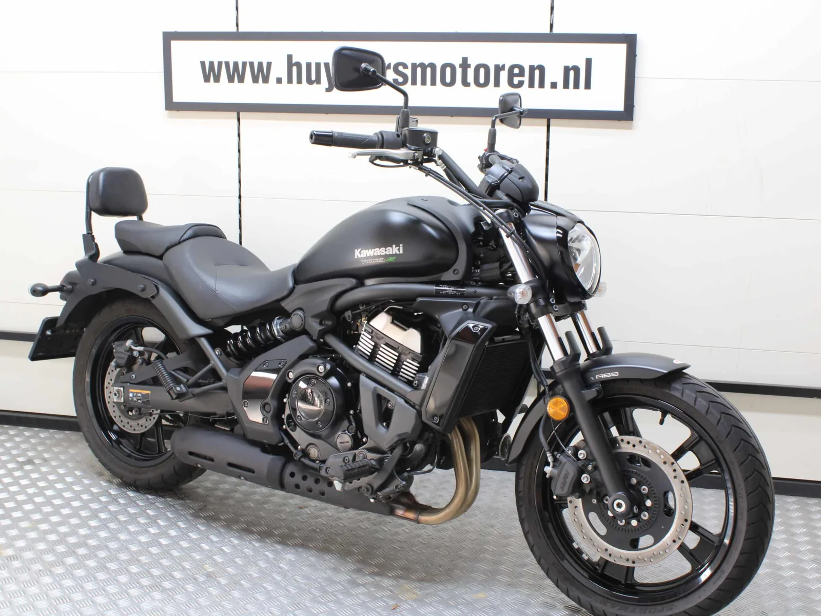 Kawasaki EN 650 Vulcan S (2024) — foto 1