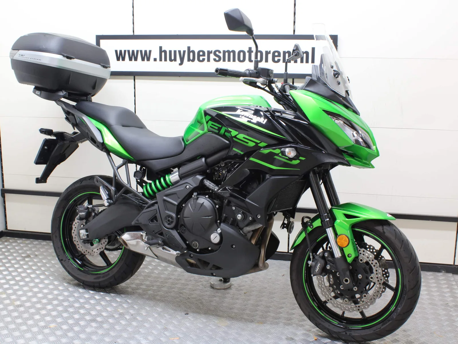 Kawasaki Versys 650 (2017) — foto 1