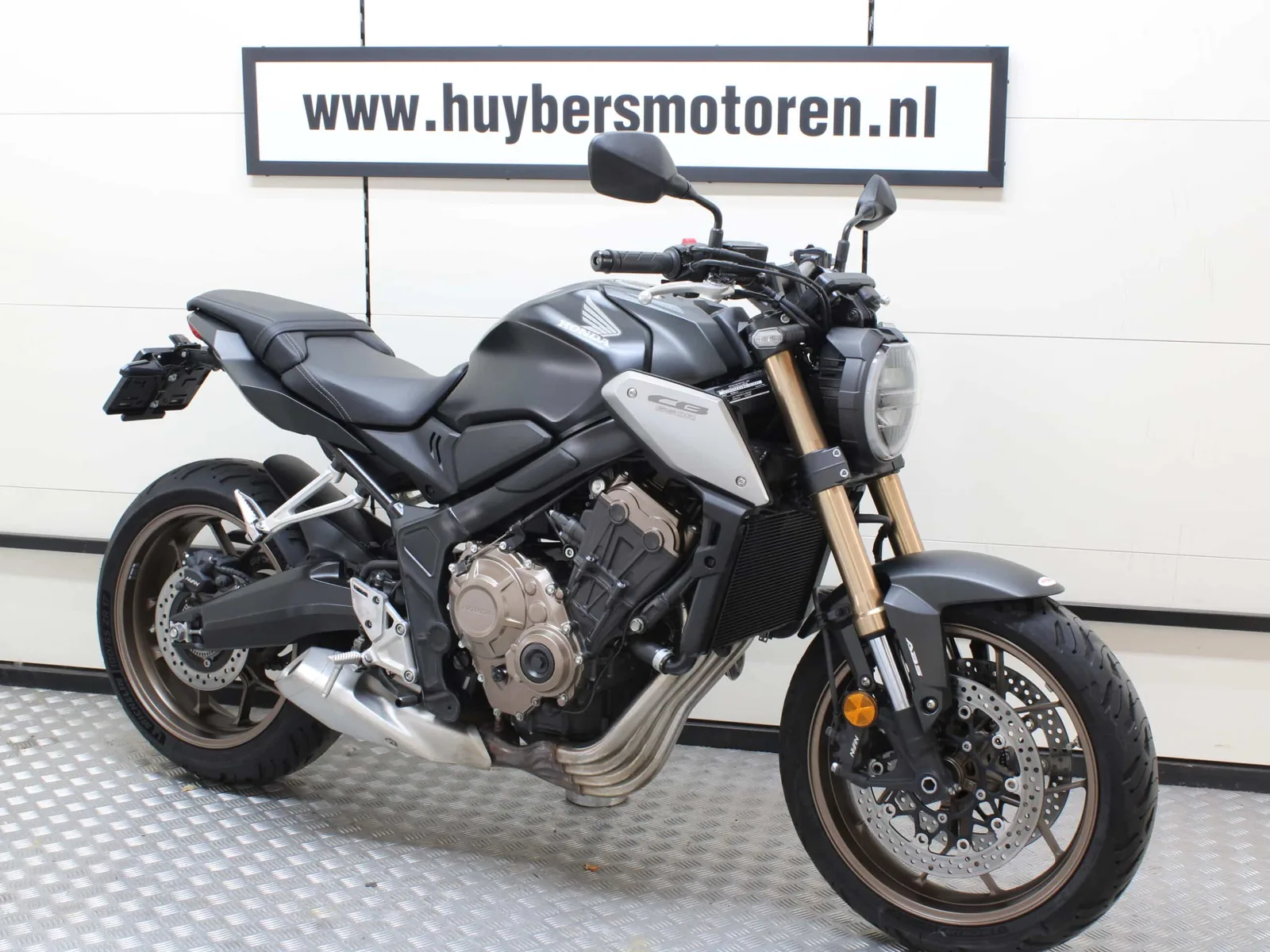 Honda CB650R (2022) — foto 1
