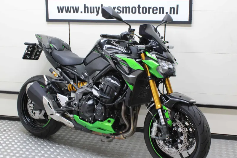 Kawasaki Z 900 SE (2023)