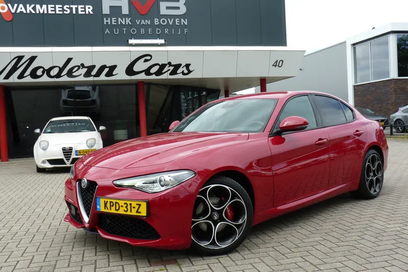 Alfa Romeo Giulia (2023)