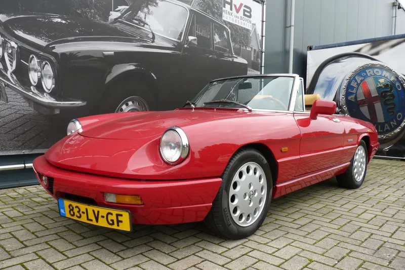 Alfa Romeo Spider (1992)
