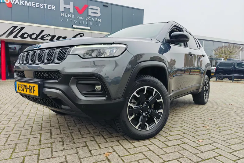 Jeep Compass (2022)