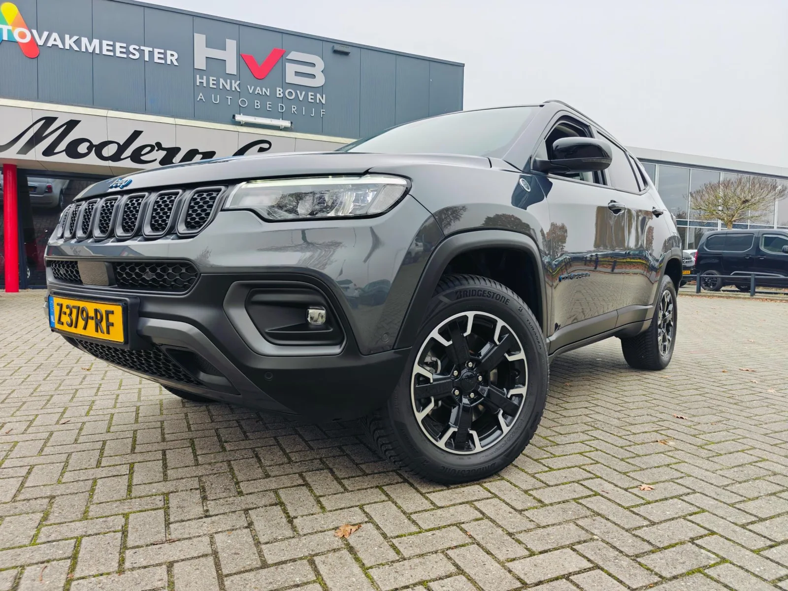 Jeep Compass (2022) — foto 1