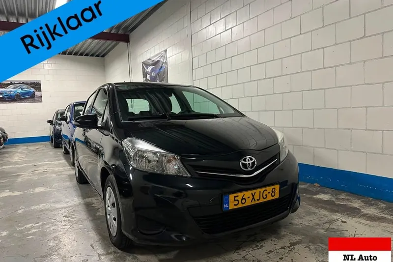 Toyota Yaris (2012)