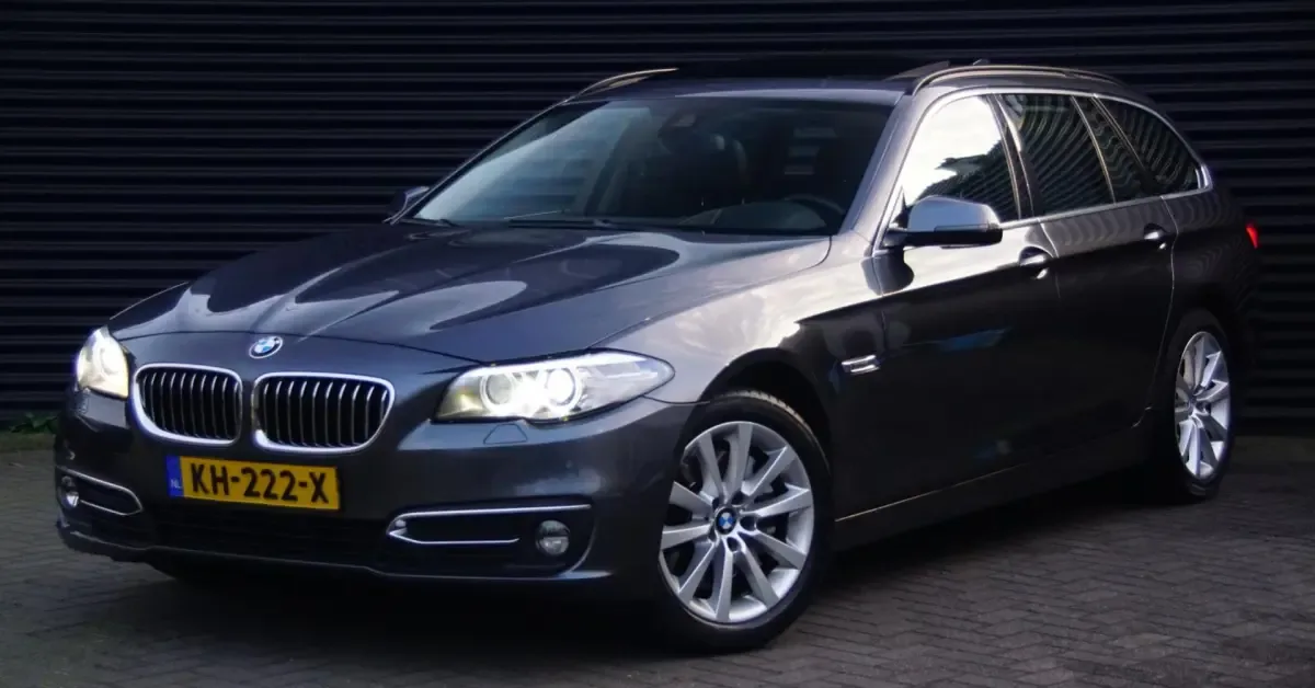 BMW 5-Serie (2015) — foto 1