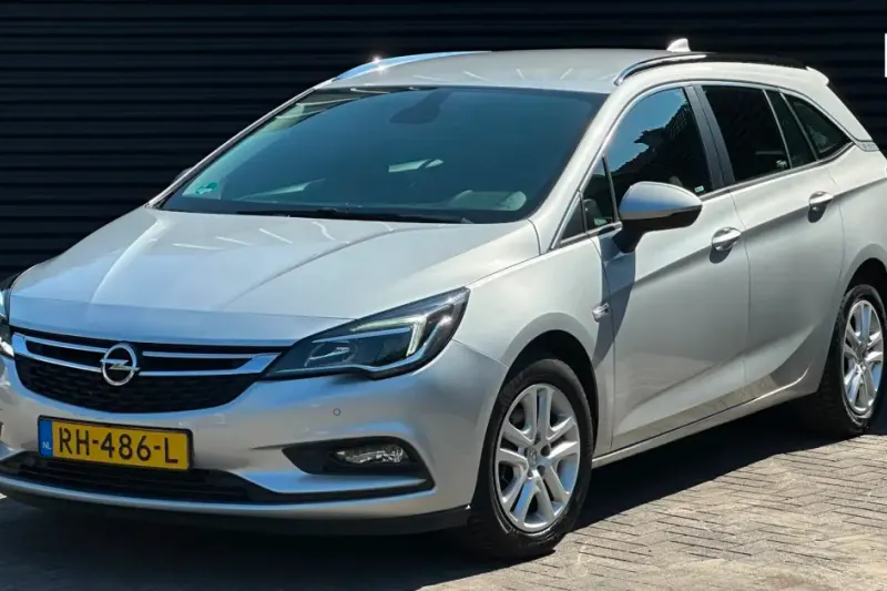 Opel Astra (2017)