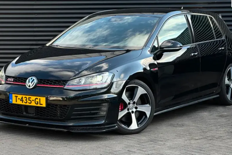 Volkswagen Golf (2016)