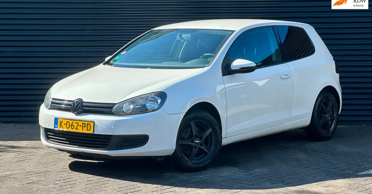 Volkswagen Golf (2009) — foto 1