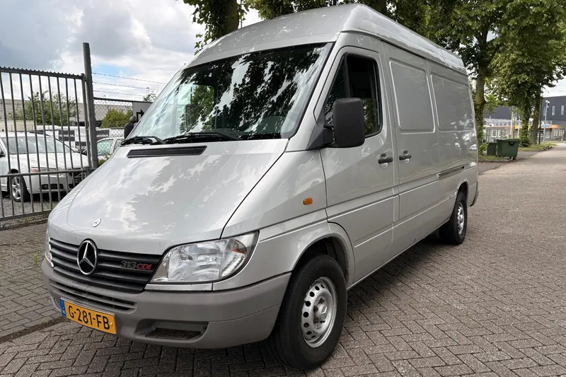 Mercedes-Benz 903.6 313CDI (2002)